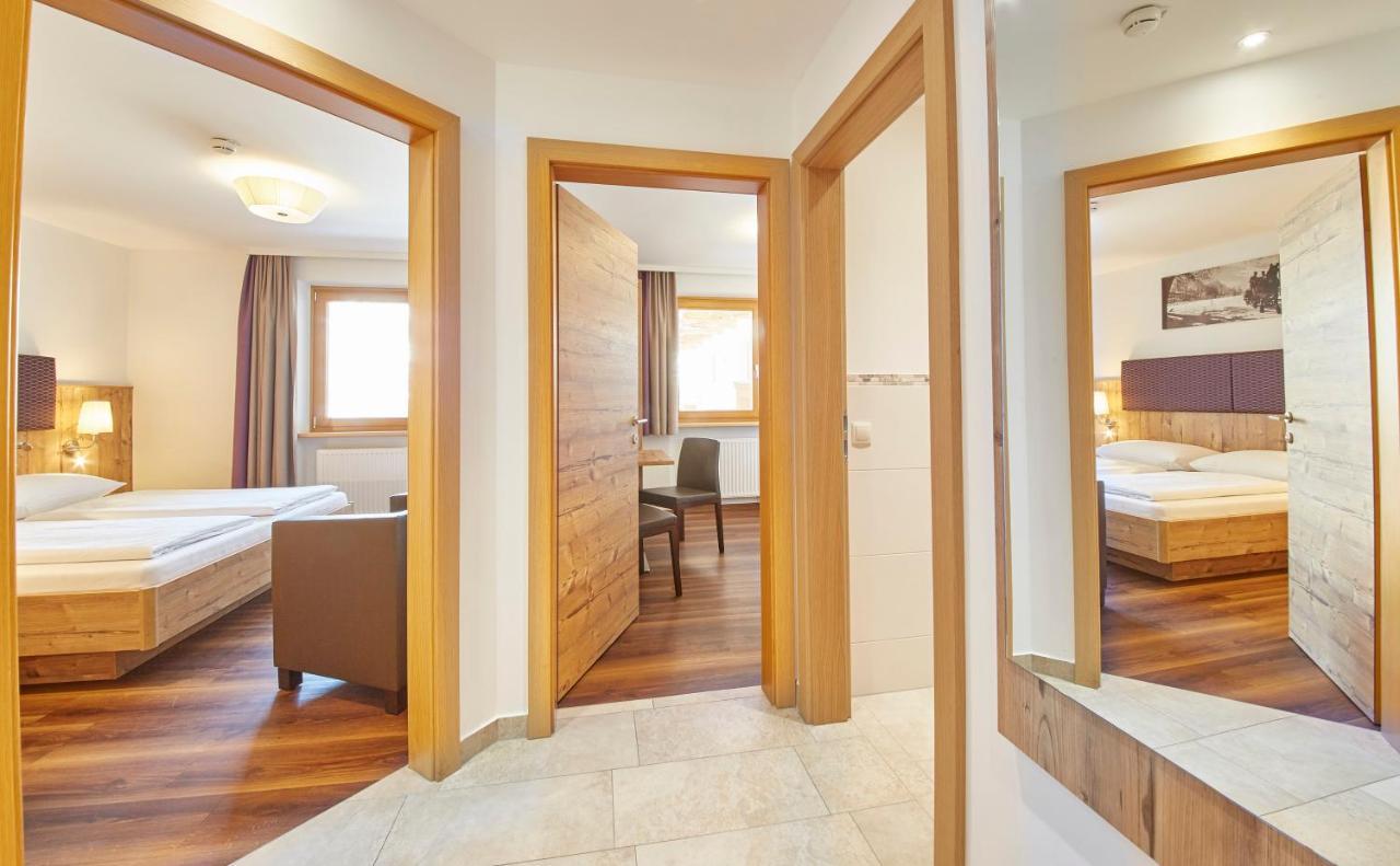 Johanneshof - Dein Mountain Wohlfuehlhotel Saalbach-Hinterglemm Eksteriør billede