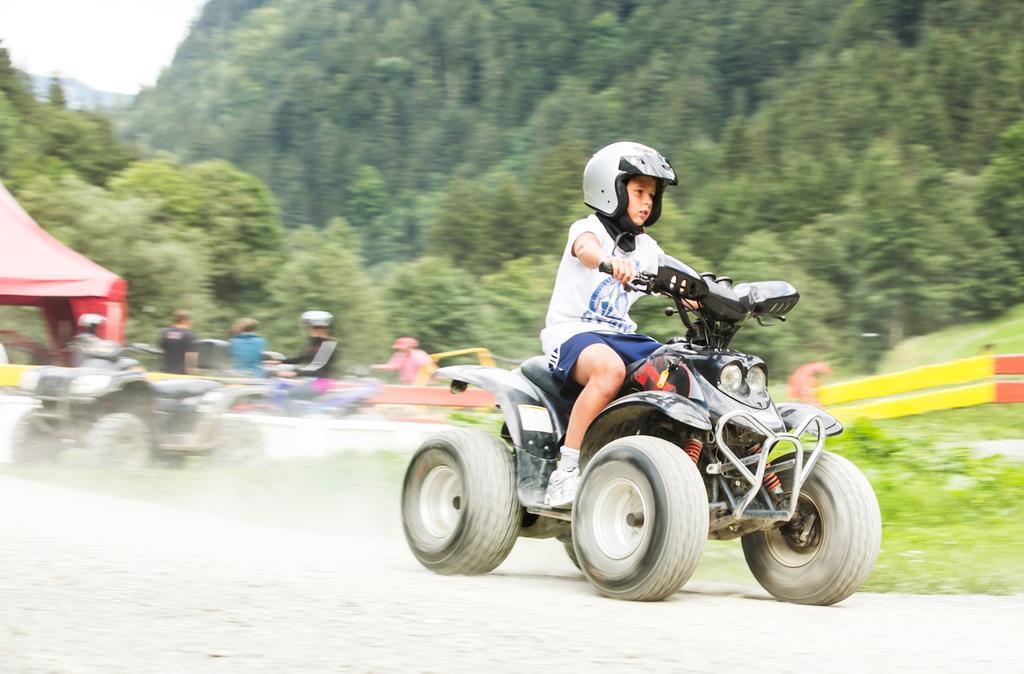 Johanneshof - Dein Mountain Wohlfuehlhotel Saalbach-Hinterglemm Eksteriør billede