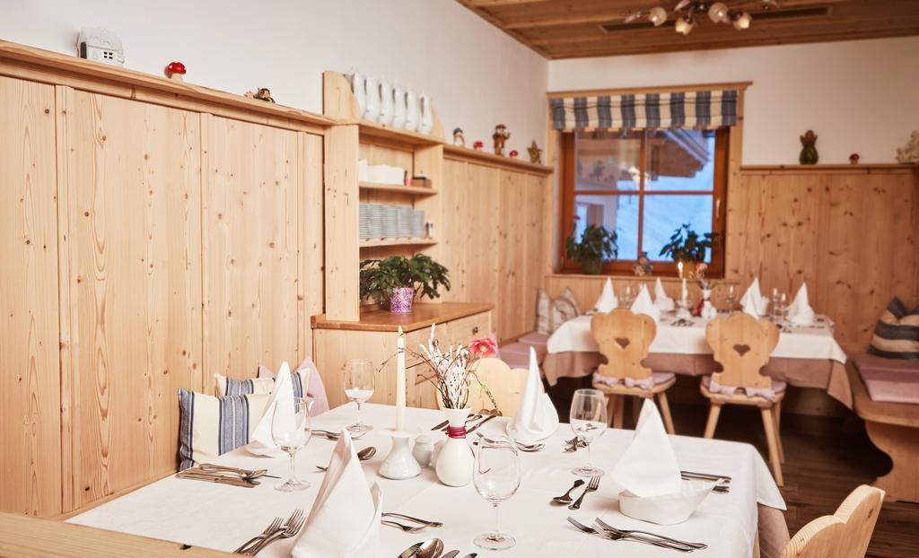 Johanneshof - Dein Mountain Wohlfuehlhotel Saalbach-Hinterglemm Eksteriør billede